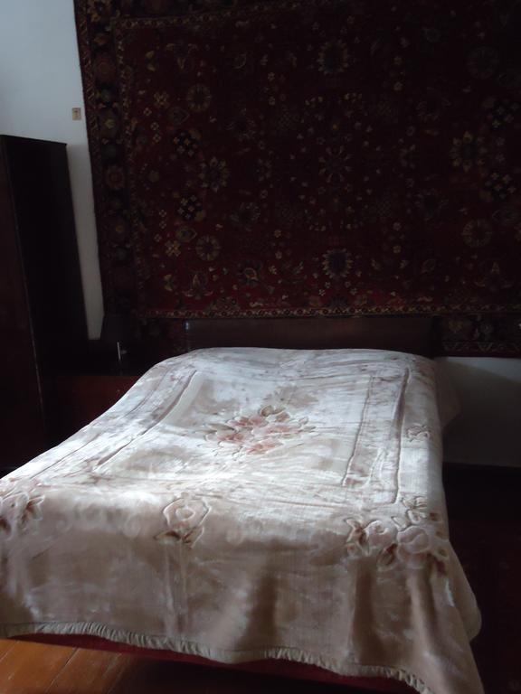 Maka & Khato In Kazbegi Stepantsminda Exterior foto